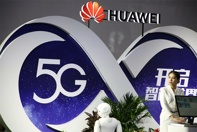 Англия сочла допустимым использование продукции Huawei в 5G-сетях